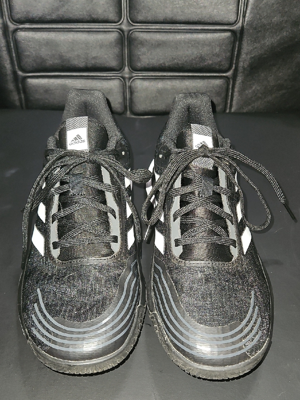 ADIDAS Novaflight Primegreen Volleyball Black &White Women's Sz 8.5